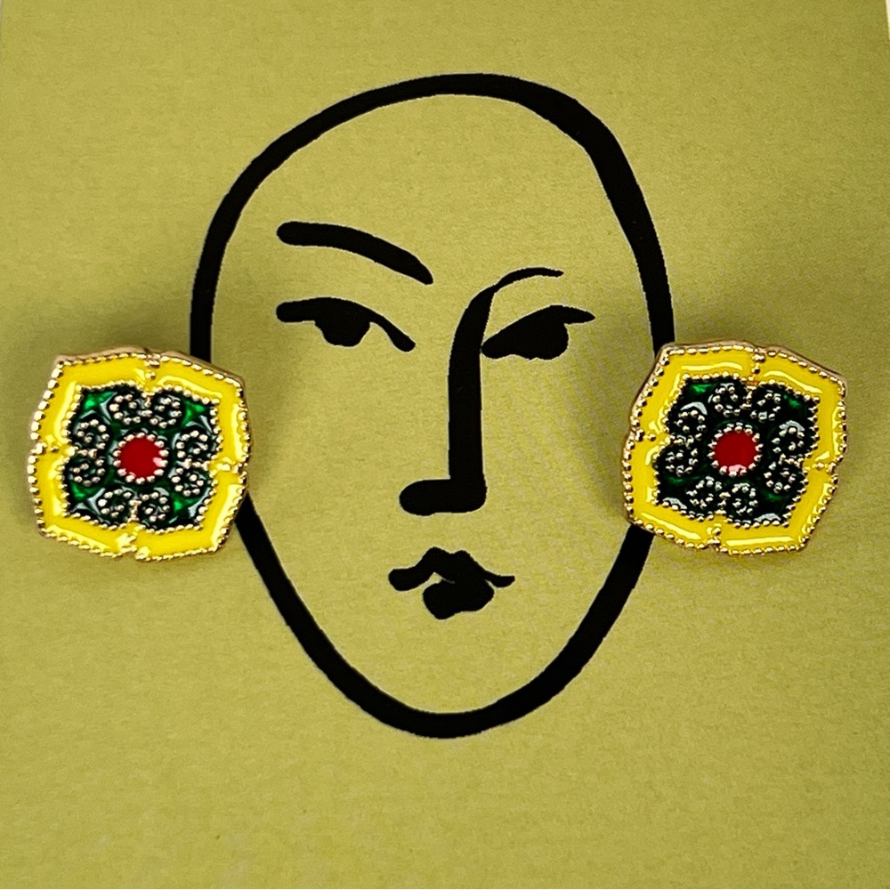 Elegant Yellow and Green Earrings